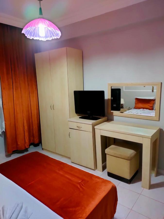 Side Erenler Hotel Εξωτερικό φωτογραφία